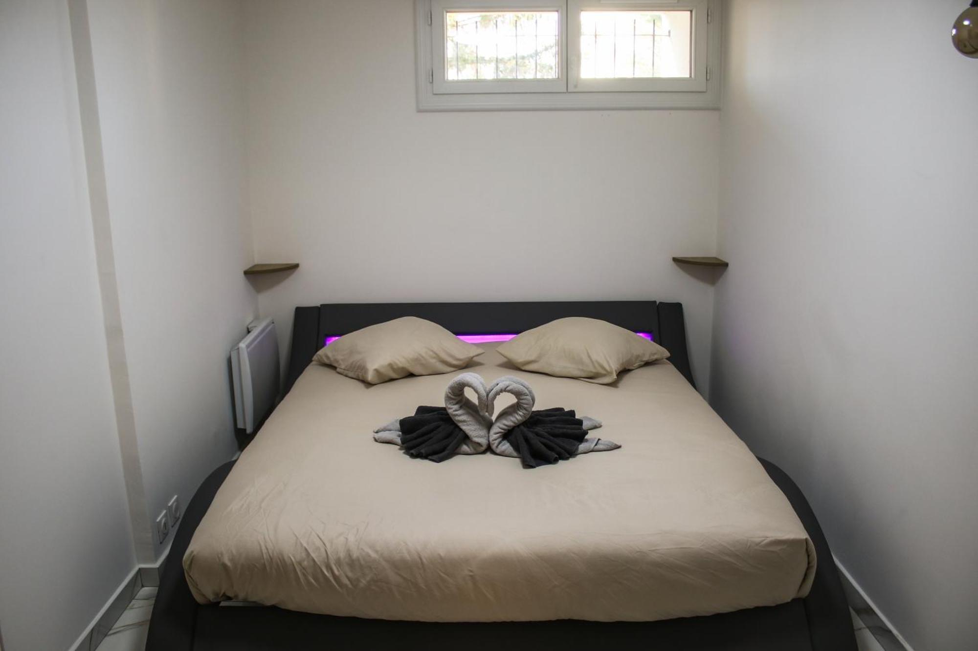 Le Niou, Appartement Avec Parking Gratuit Marseille Exteriör bild
